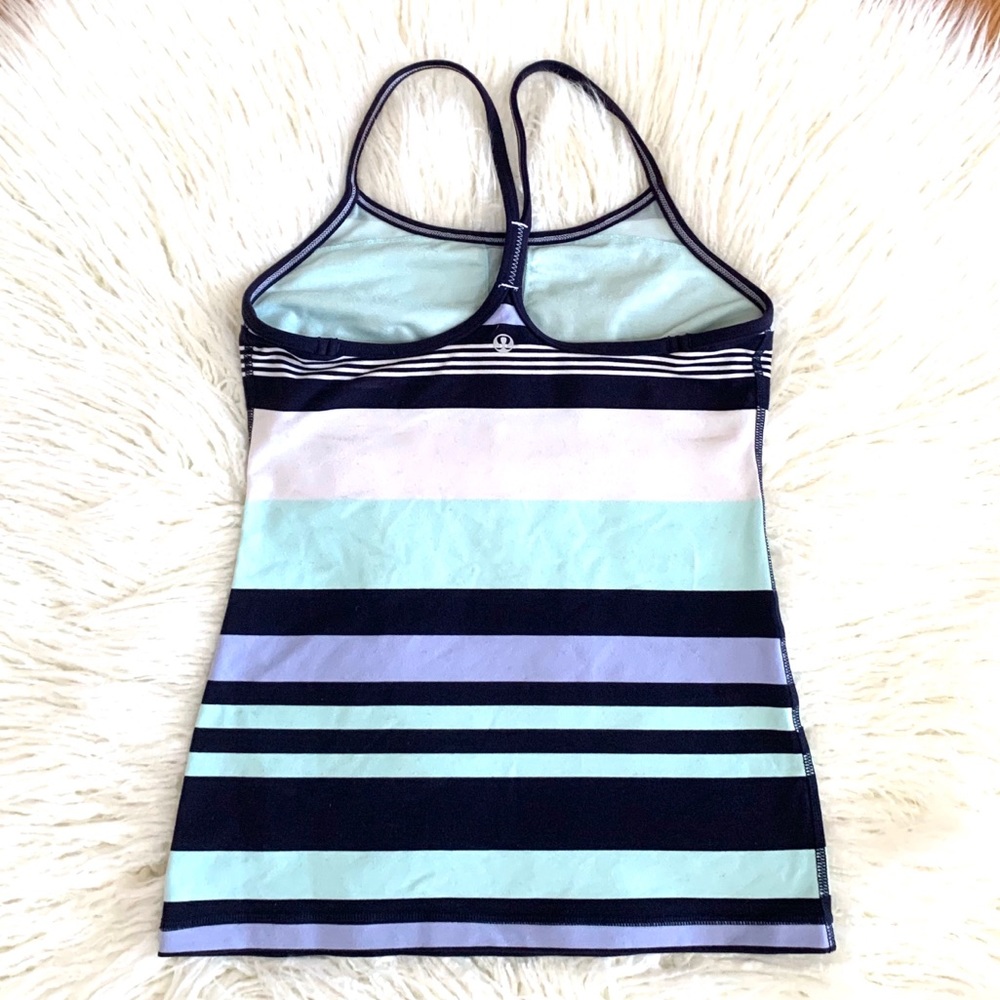 EUC✨Lululemon Power Y Tank - Picture 4 of 11